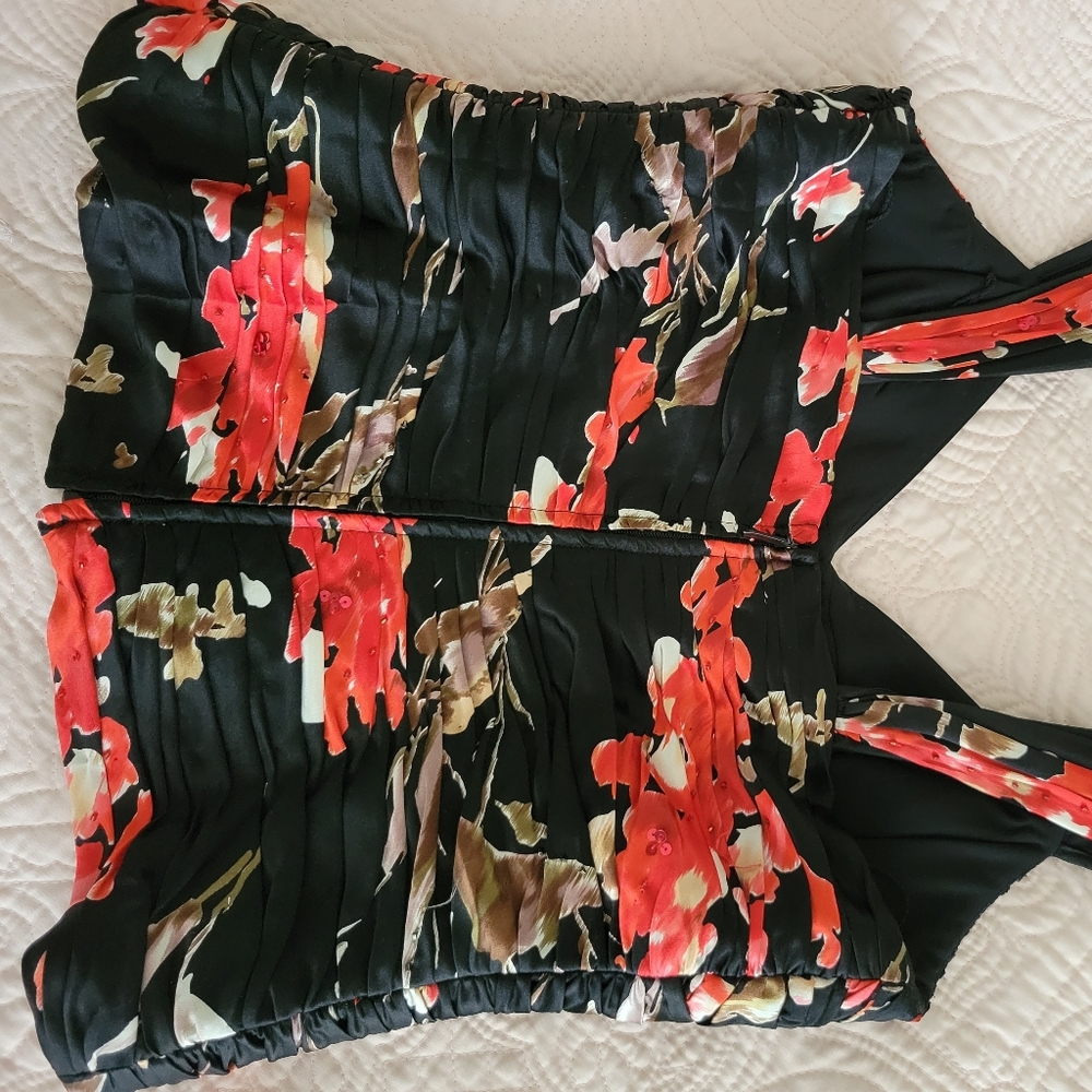 Silk Top - Picture 2 of 3